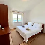Appartamento Kustura Vinišće